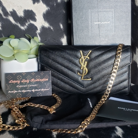 Yves Saint Laurent Handbags - Authentic Yves Saint Laurent Grain De Poudre Wallet Crossbody